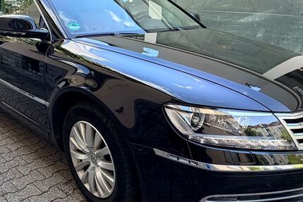 VW Phaeton 236.000 km 8.499 &euro; Bochum 44791