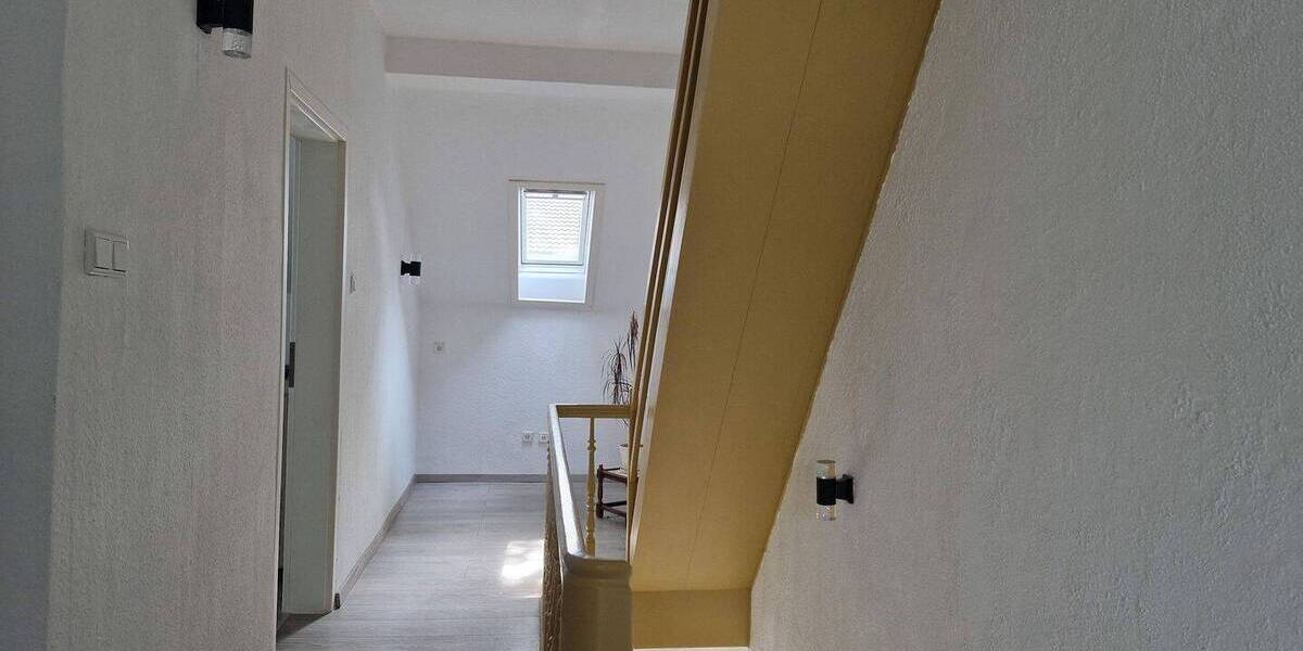 Doppelhaushälfte Duisburg Alt-Homberg - 5 Zimmer, 143 m&sup2;, 260.000&euro; | Angebot:26438749