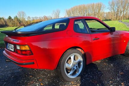 Porsche 944 159.900 km 22.950 &euro; Düsseldorf 40215