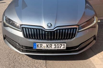 Skoda Superb 310.000 km 11.595 &euro; Krefeld 47803
