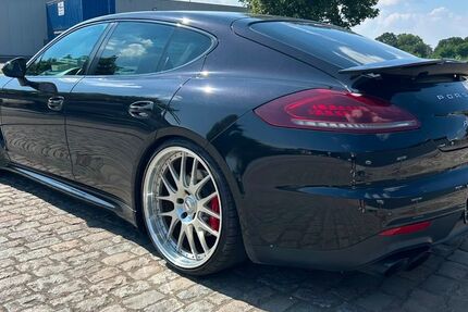Porsche Panamera 161.000 km 27.999 &euro; Dinslaken 46537