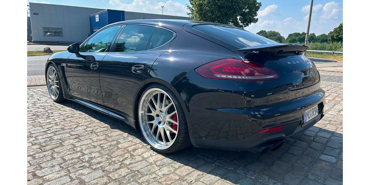Porsche Panamera 161.000 km 27.999 &euro; Dinslaken 46537