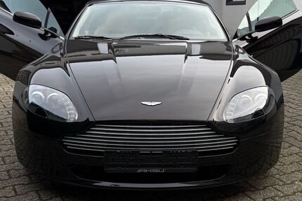 Aston Martin V8 Vantage 30.962 km 62.900 &euro; Essen 45131