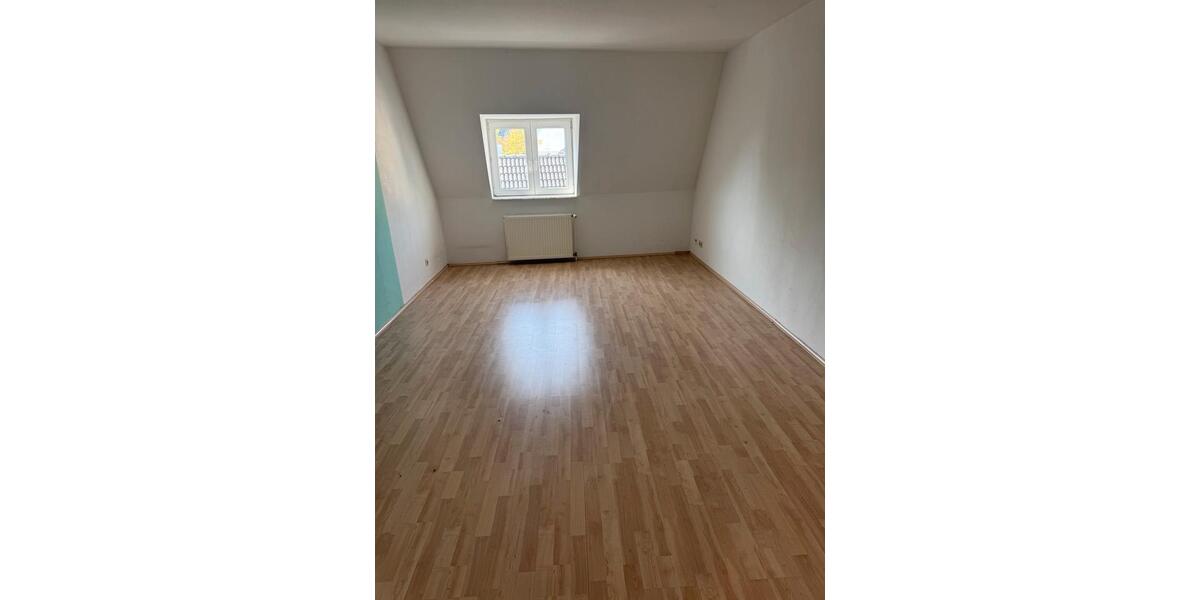 Dachgeschoßwohnung Recklinghausen Hillerheide - 3.5 Zimmer, 115 m&sup2;, 748&euro; | Angebot:26013847