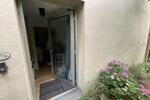 Großzügige 3-Zimmer-Erdgeschoss-Wohnung mit Balkon, Dusche, Wanne und Laminat