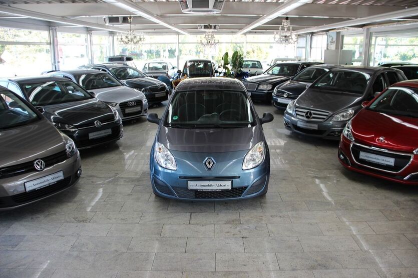 Renault Twingo 90.000 km 2.490 € Essen 45356