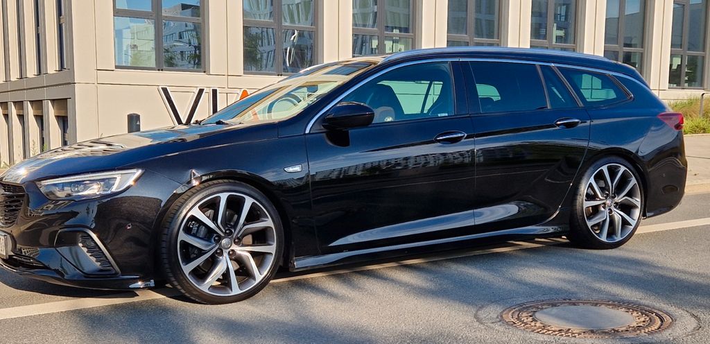 Opel Insignia 109.000 km 18.000 &euro; Bochum 44791