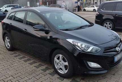 Hyundai i30 172.050 km 7.450 &euro; Düsseldorf 40237