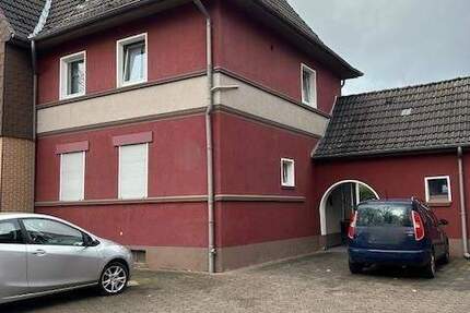 Einfamilienhaus mit Einliegerwohnung und großzügigem Garten in Marl 6 zimmer