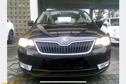 Skoda Rapid 271.000 km 5.950 &euro; Duisburg 47166