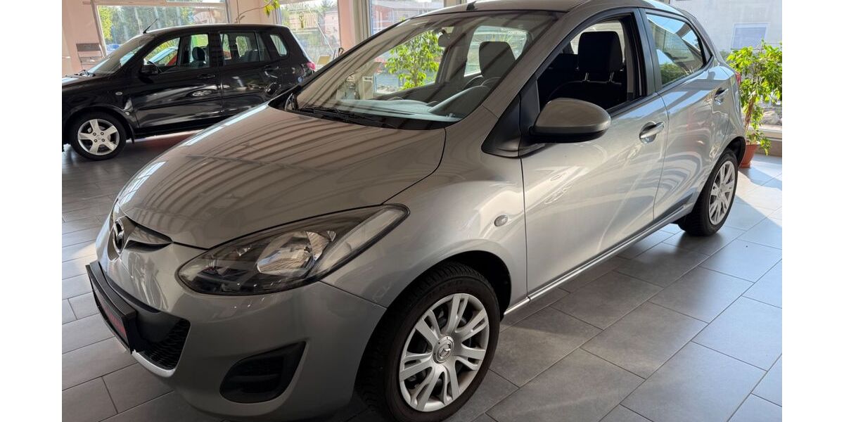 Mazda 2 88.300 km 8.500 &euro; Recklinghausen 45663