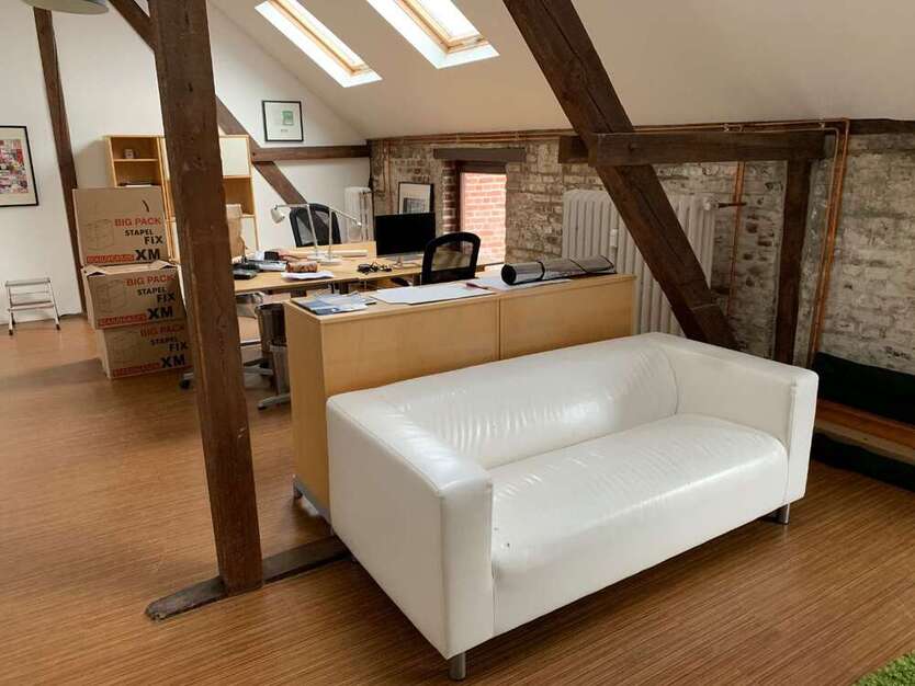Büro in Krefeld 560 € 92 m²