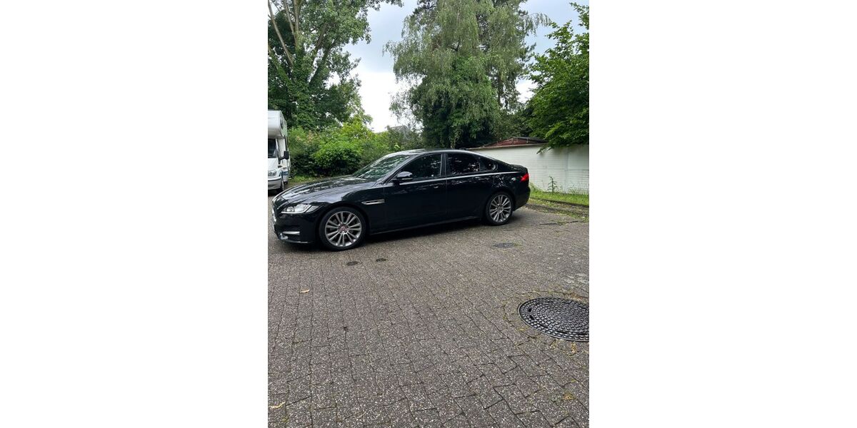 Jaguar XF 140.000 km 12.400 &euro; Oberhausen 46147