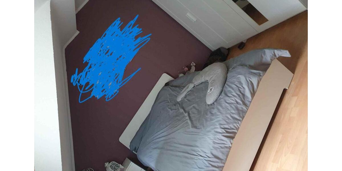 3 Zimmer DG-Wohnung mit Küche und Balkon in Fischeln 3 zimmer