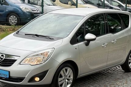 Opel Meriva 220.000 km 3.499 &euro; Bottrop 46238