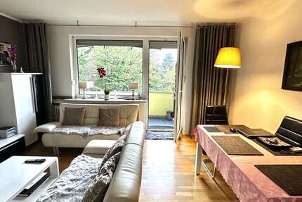 Wohnung zum Kaufen in Düsseldorf 239.000 € 67 m² 3 zimmer