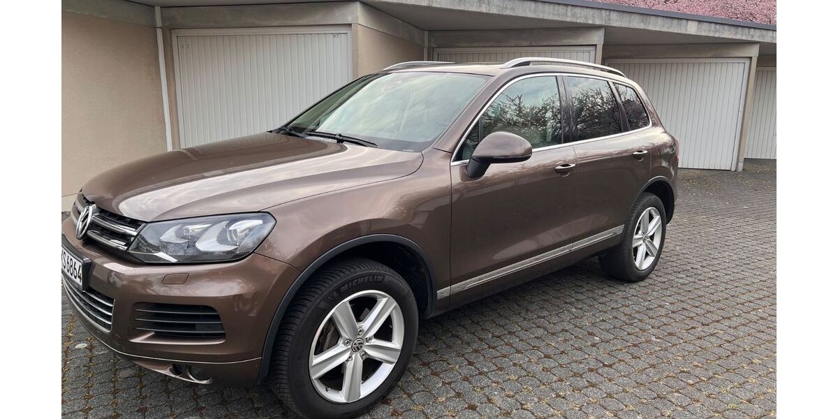 VW Touareg 242.000 km 10.850 &euro; Essen 45149