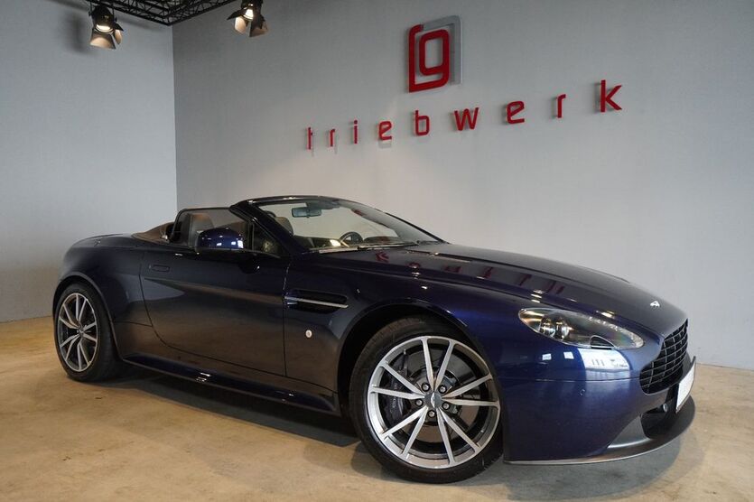 Aston Martin V8 Vantage 29.000 km 87.941 € Duisburg 47228