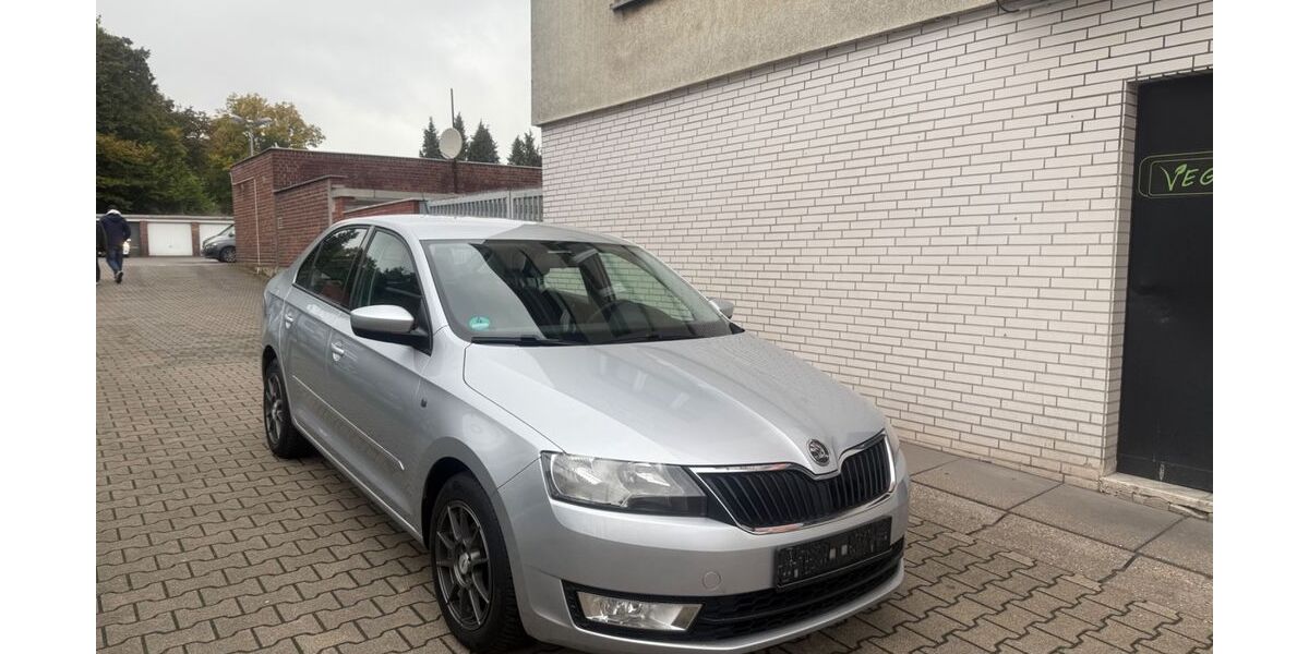 Skoda Rapid 144.000 km 4.900 &euro; Essen 45143