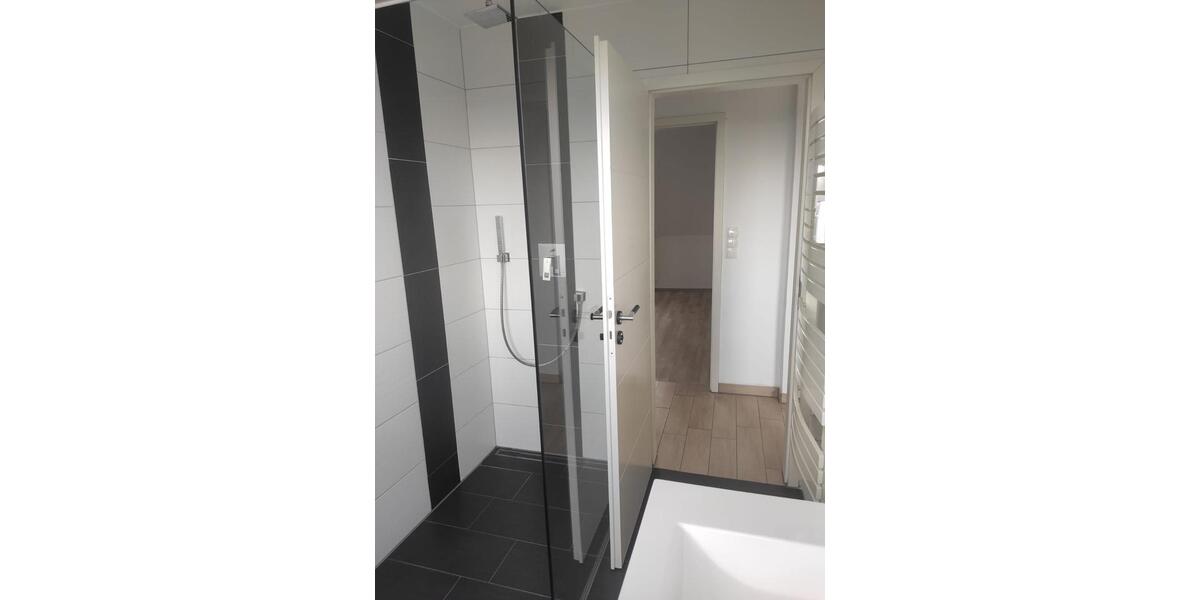 Gemütliche Dachgeschosswohnung 2.5 zimmer