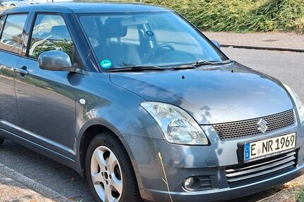 Suzuki Swift 156.000 km 2.250 &euro; Duisburg 47269
