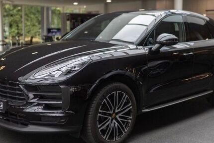 Porsche Macan 25.000 km 67.000 € Düsseldorf 40229
