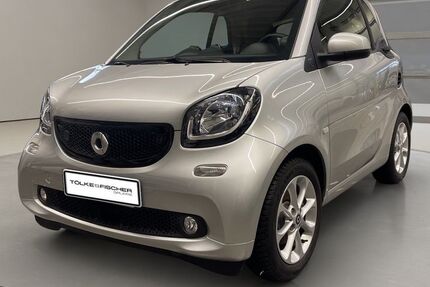 Smart ForTwo 27.647 km 7.949 &euro; Krefeld 47805
