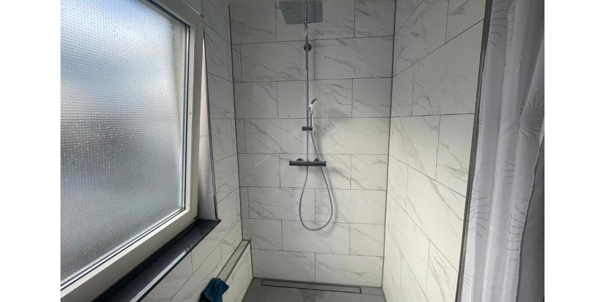Etagenwohnung Düsseldorf Pempelfort - 1 Zimmer, 23 m&sup2;, 740&euro; | Angebot:26380615
