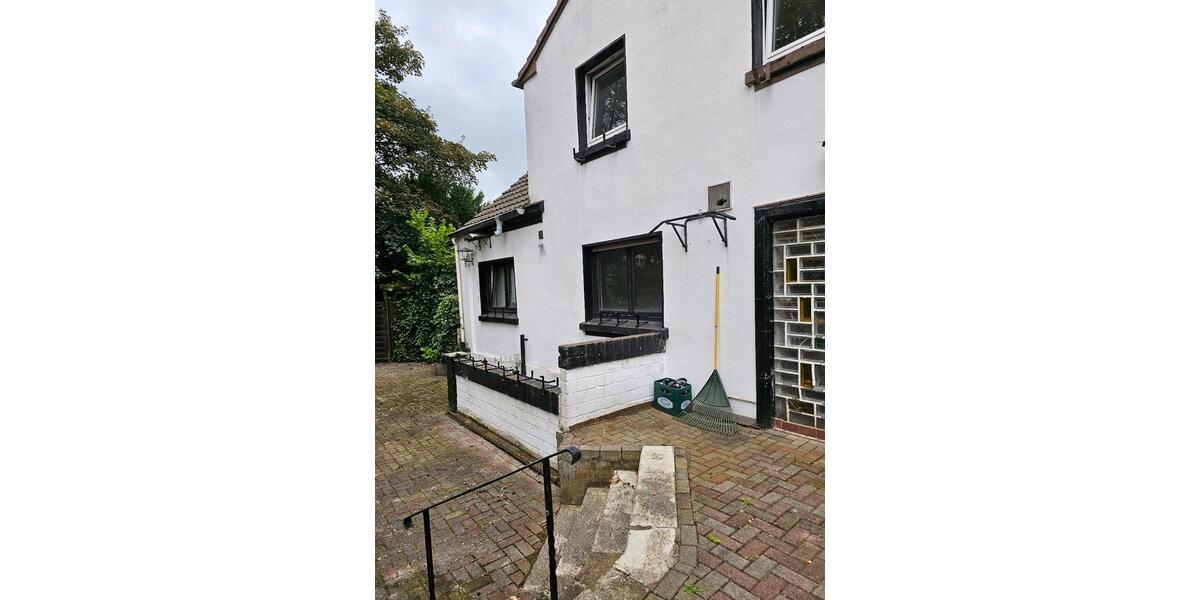 Wohn Geschäftshaus Stellplätze Bauland zimmer