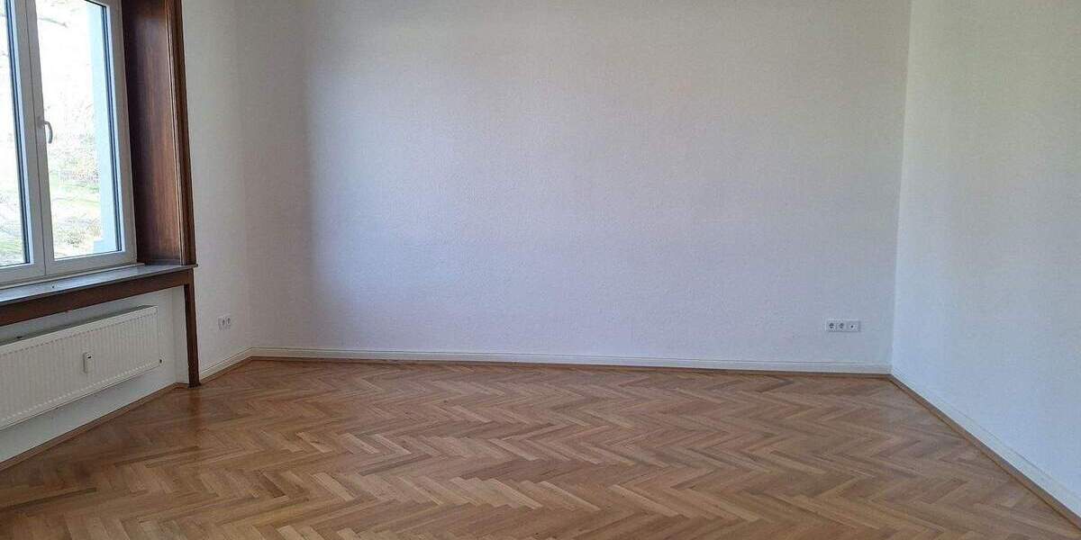 Etagenwohnung Bochum Ehrenfeld - 4 Zimmer, 166 m&sup2;, 1.530&euro; | Angebot:25601024