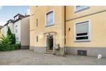 Großzügige 4-Zimmer-Etagenwohnung mit Garage in idealer Lage