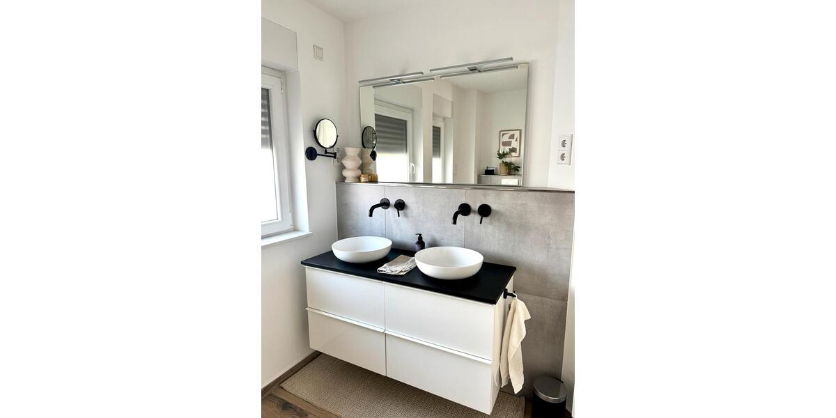 Etagenwohnung Rheinberg - 3.5 Zimmer, 103 m&sup2;, 370.000&euro; | Angebot:27425692