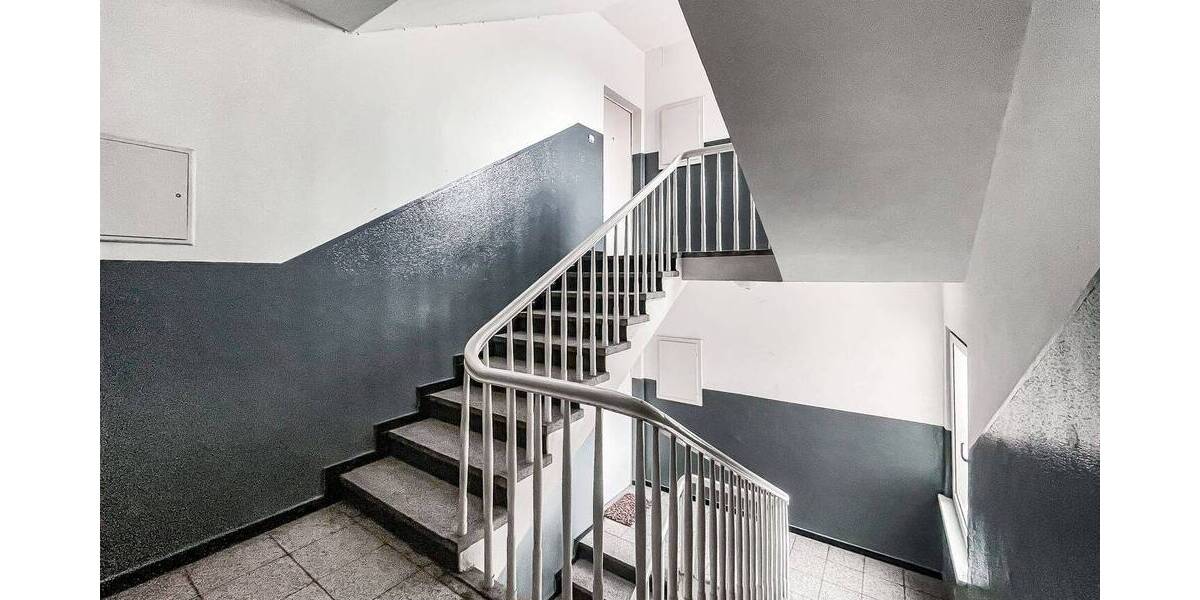 Etagenwohnung Bochum Innenstadt - 4 Zimmer, 91 m&sup2;, 1.045&euro; | Angebot:26804304