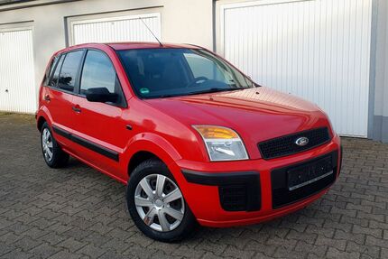 Ford Fusion 147.050 km 1.990 &euro; Duisburg 47055
