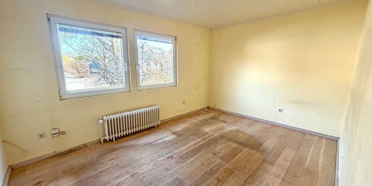 Einfamilienhaus Moers Utfort - 5 Zimmer, 203 m&sup2;, 400.000&euro; | Angebot:25604307