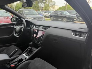 Skoda OCTAVIA 2.0 RS245 Combi+Navi+CarPlay+Totwinkel+ 89.000 km 22.450 &euro; Meerbusch 40667