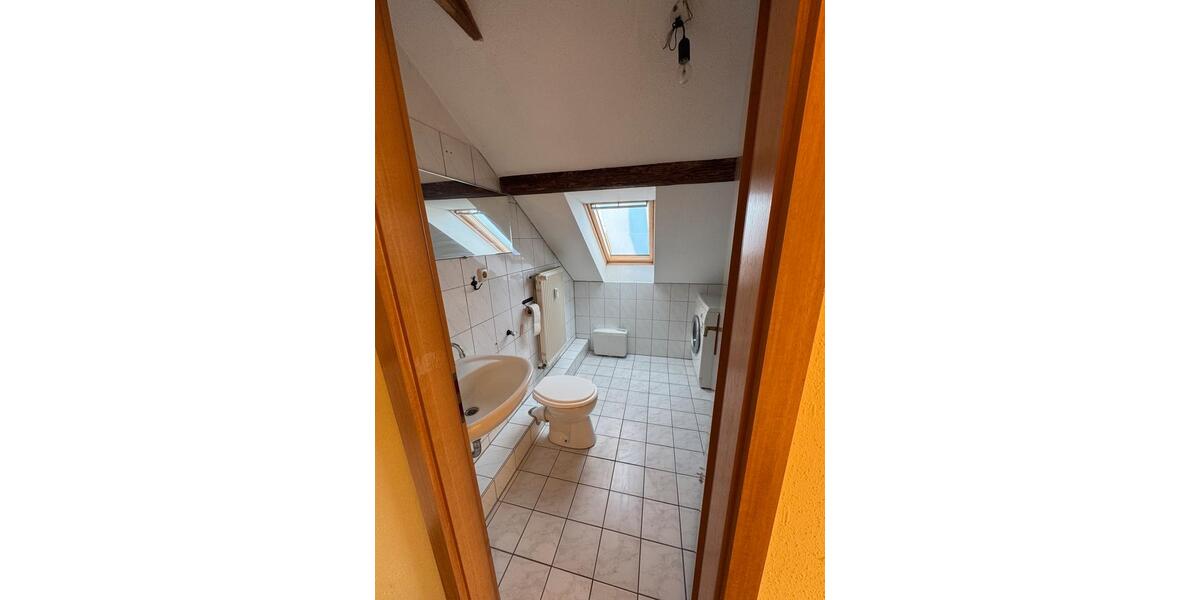 Dachgeschoßwohnung Gelsenkirchen Gelsenkirchen-West - 1 Zimmer, 43 m&sup2;, 549&euro; | Angebot:25484225