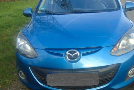 Mazda 2 119.000 km 5.400 &euro; Duisburg 47229