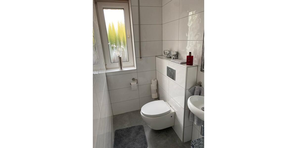 Erdgeschoßwohnung Voerde (Niederrhein) - 2.5 Zimmer, 70 m&sup2;, 279.000&euro; | Angebot:24723803