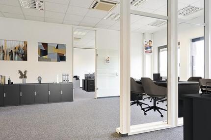 Großzügige Büroeinheit mit Balkon in bester Lage *DIREKT VOM EIGENTÜMER* zimmer