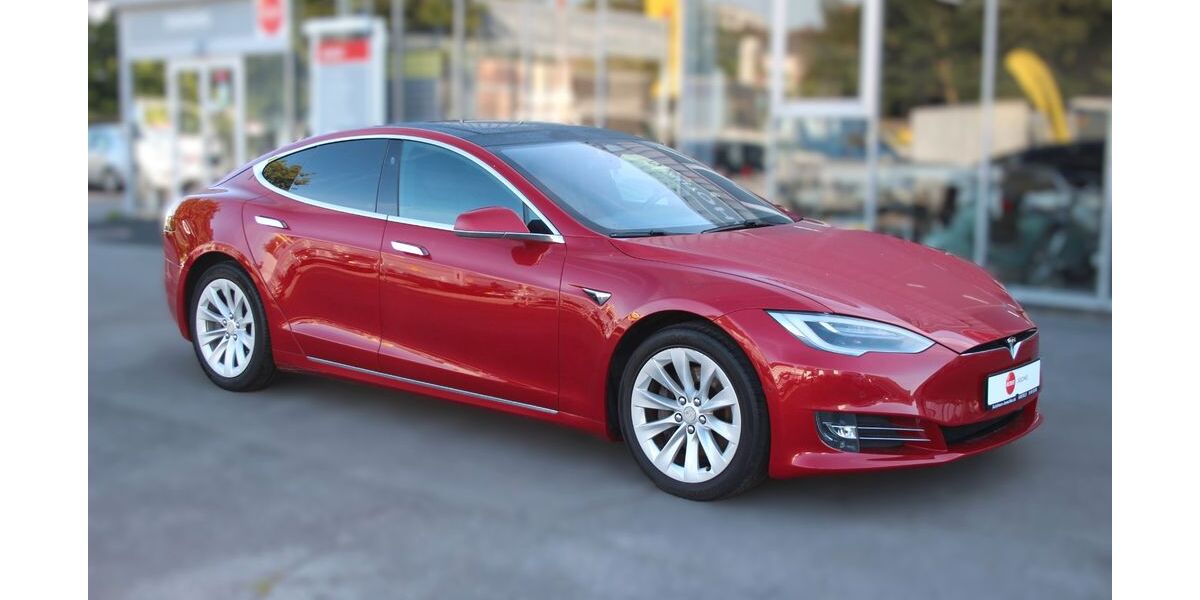 Tesla Model S 173.879 km 27.999 &euro; Krefeld 47803
