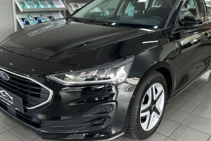 Ford Focus 53.000 km 17.490 &euro; Heiligenhaus 42579