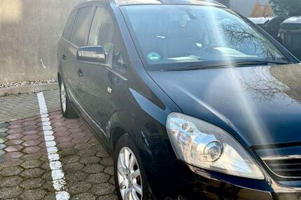 Opel Zafira 174.000 km 3.900 &euro; Essen 45141