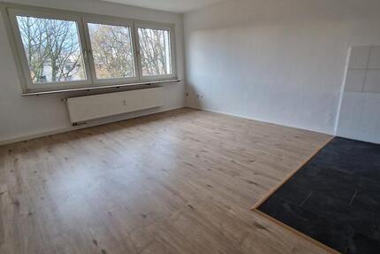 Wir renovieren für Sie: Helle, gemütliche 2-Zimmer-Wohnung 2 zimmer