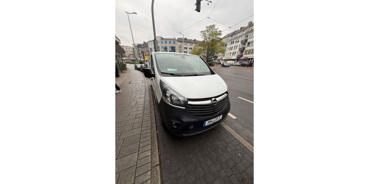Opel Vivaro 91.000 km 7.999 &euro; Mülheim an der Ruhr 45481