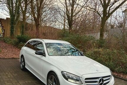 Mercedes-Benz C 250 181.000 km 13.900 &euro; Essen 45276