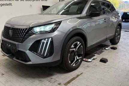 Peugeot 2008 12.544 km 23.420 &euro; Oberhausen 46049