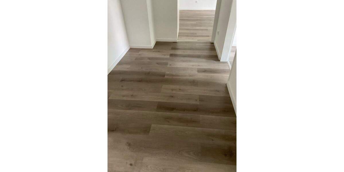 Sehr schöne sanierte 2 Zimmer Wohnung mit Balkon in Duisburg zu vermieten 2 zimmer