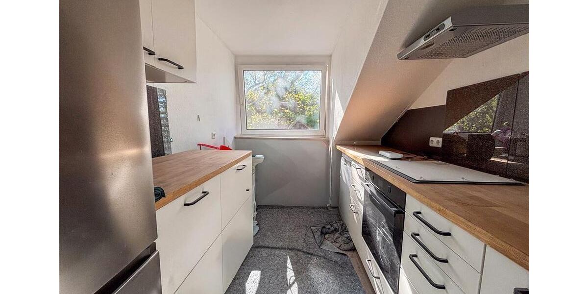 Dachgeschoßwohnung Düsseldorf Stadtbezirk 5 - 3 Zimmer, 67 m&sup2;, 1.200&euro; | Angebot:26335922