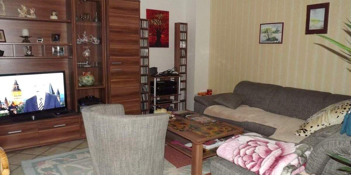 Charmante Doppelhaushälfte mit Geschichte in Recklinghausen-Hochlarmark 3 zimmer